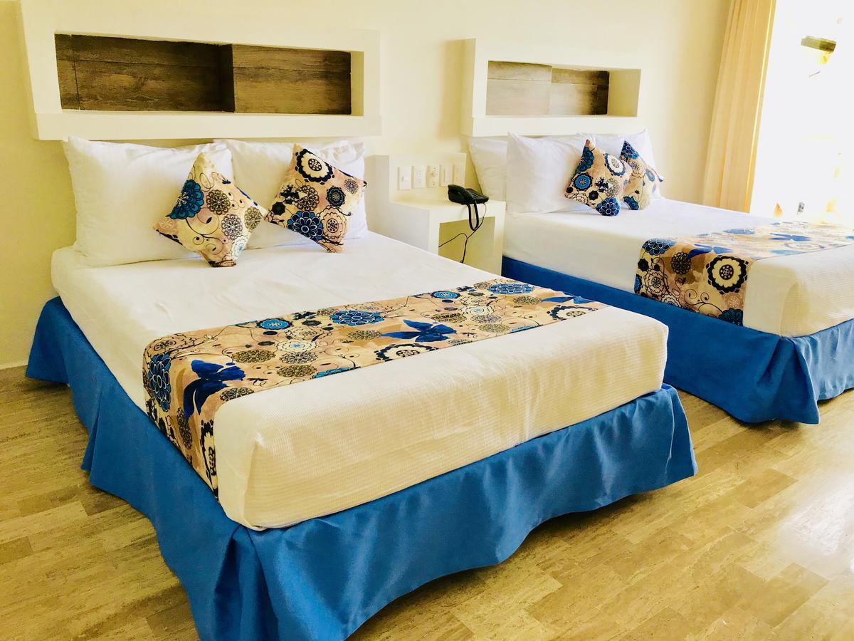 Ocean View Apartment Канкун Екстериор снимка