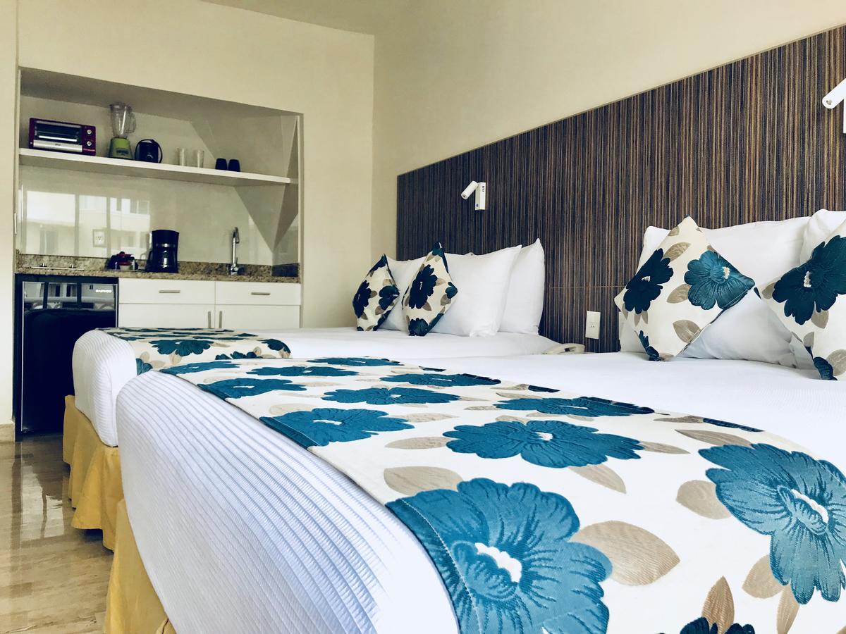 Ocean View Apartment Канкун Екстериор снимка