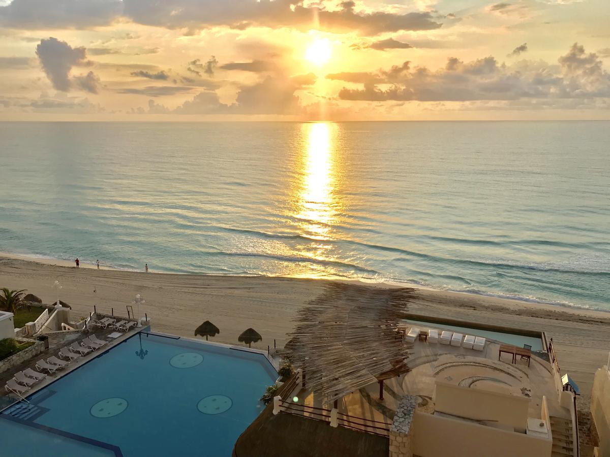 Ocean View Apartment Канкун Екстериор снимка